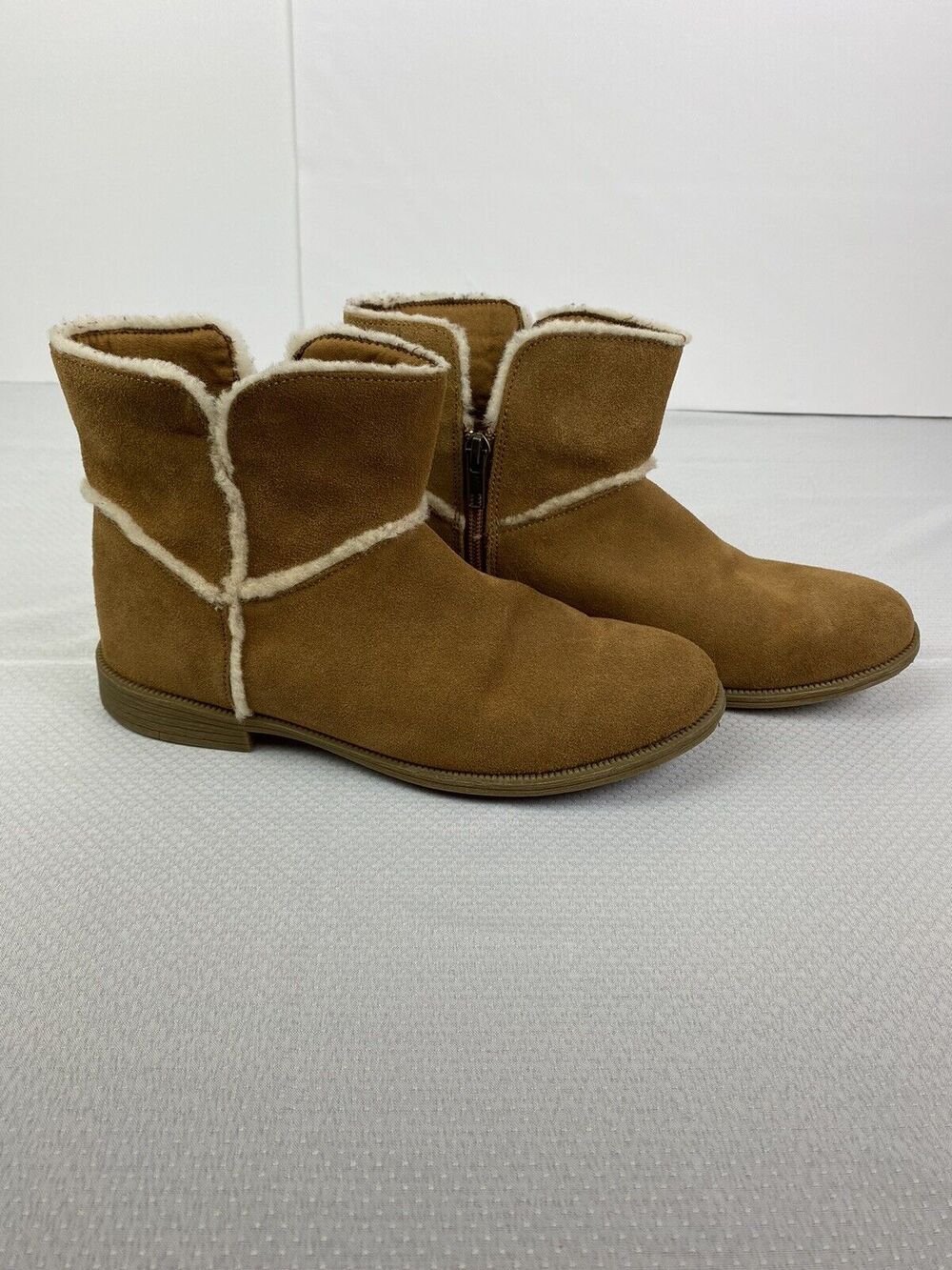 UGG Women’s Colette Chestnut Brown Zip Booties Fur Line Warm Boots Size 5
